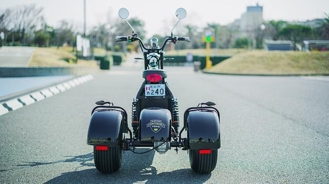 オトナの電動三輪車:公道走行可能な楽しいノリもの「Kintone Trike オトナの電動三輪車:公道走行可能な楽しいノリもの「Kintone Trike