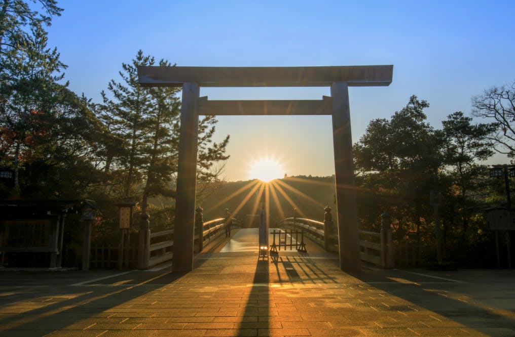 伊勢神宮の神話を由来に誕生した【祈りの秘宝天照】ココロオチツクCBD