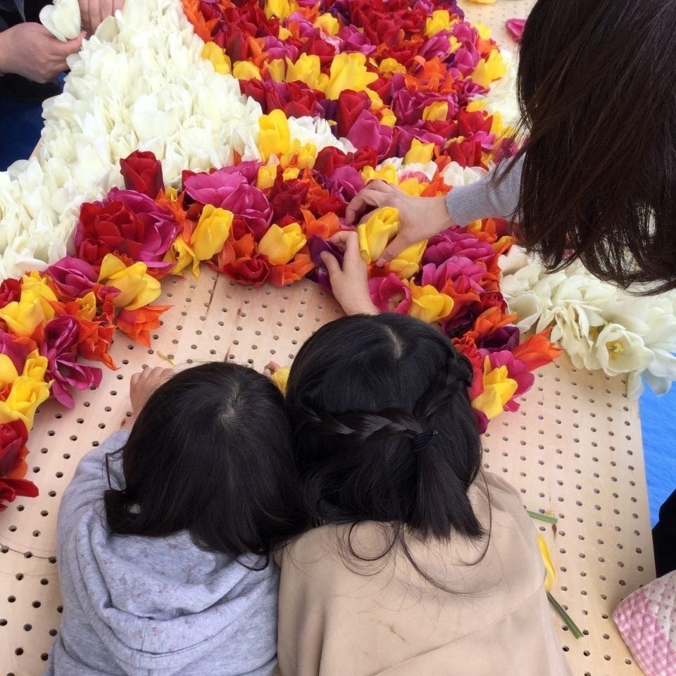 花絵で吹田市民の繋がりを紡ぐイベントを大阪・万博で開催