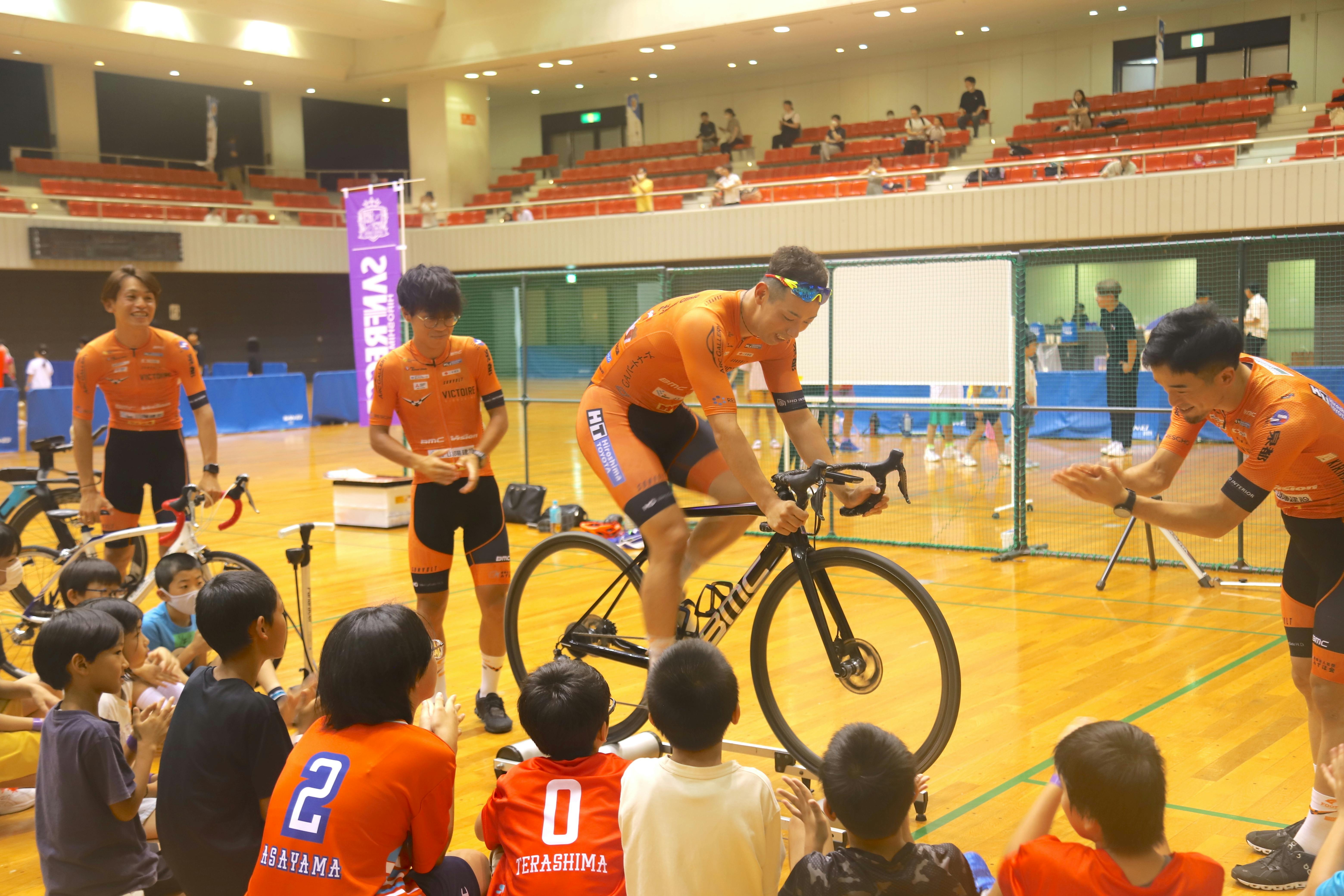 FC岐阜 サイン色紙 久保田選手 - フットサル