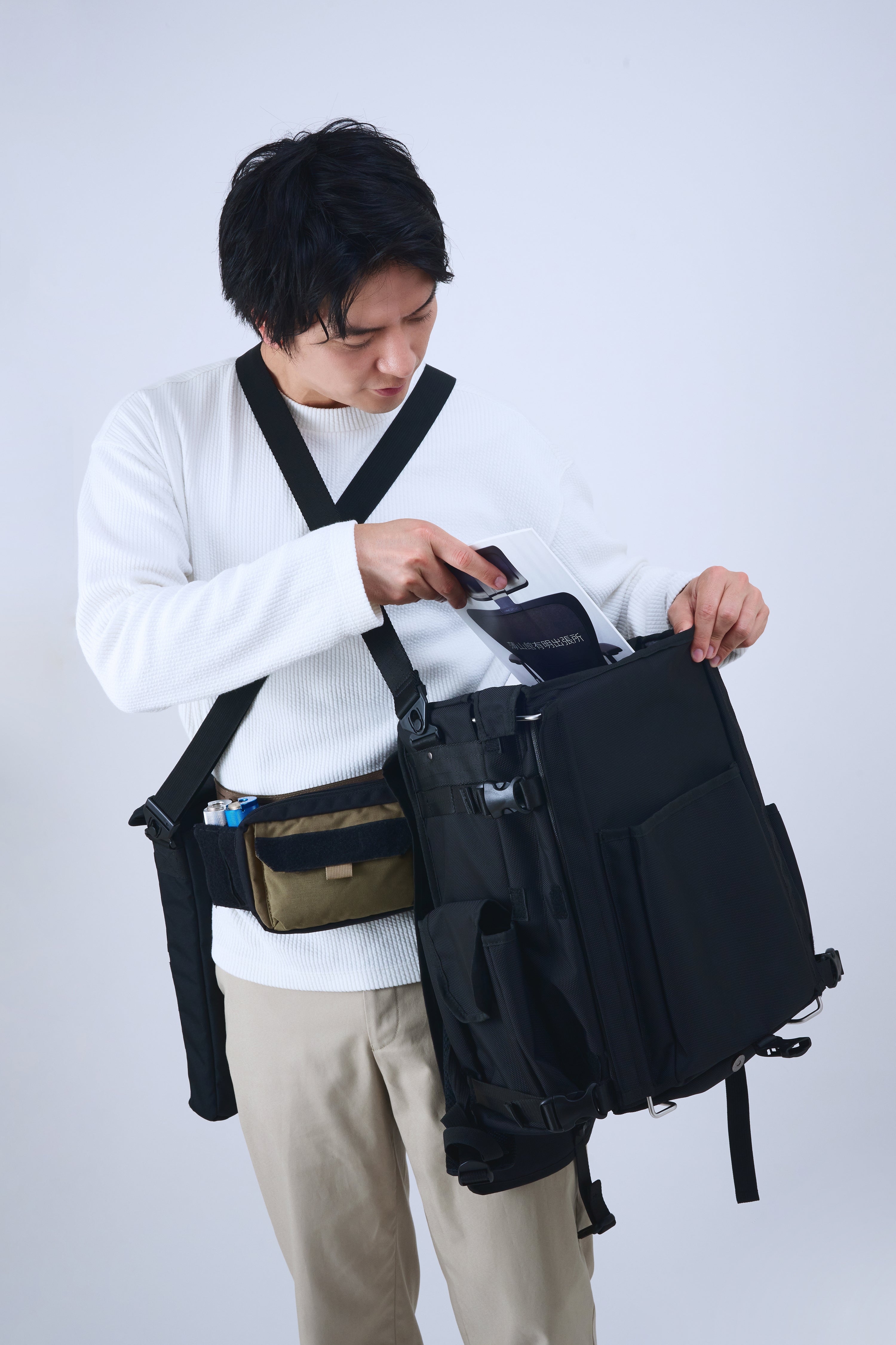 夏コミ冬コミ等即売会対応ビジネスリュック - CAMPFIRE (キャンプ