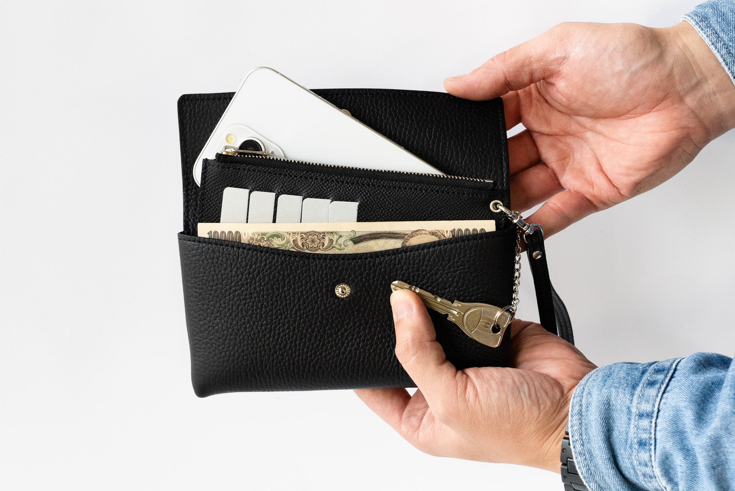 携帯が入る財布 財布＋スマホ＋鍵 すべてがコンパクトにまとまるオールインワン