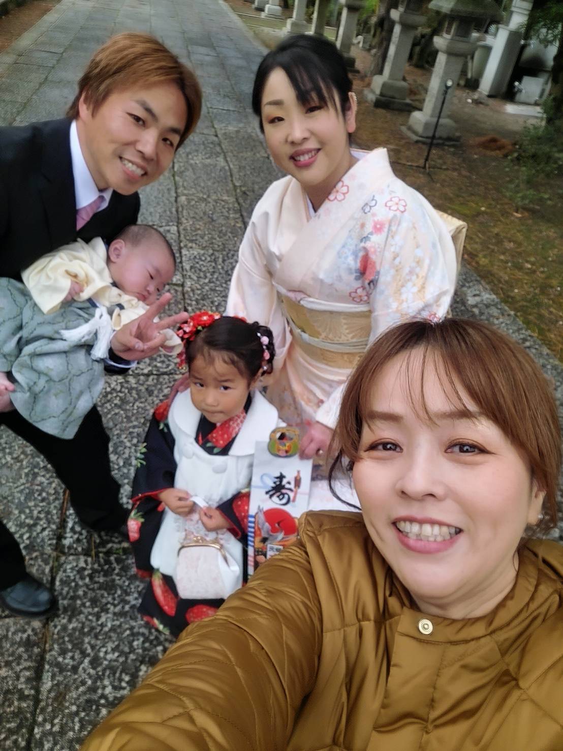 長浜市の伝統産業「浜ちりめん」を使った着物を通して、街の魅力や歴史