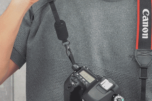 カメラストラップのストレスを一瞬で解消 Snapjoint スナップジョイント Campfire キャンプファイヤー カメラストラップのストレスを一瞬で解消 Snapjoint スナップジョイント Campfire キャンプファイヤー