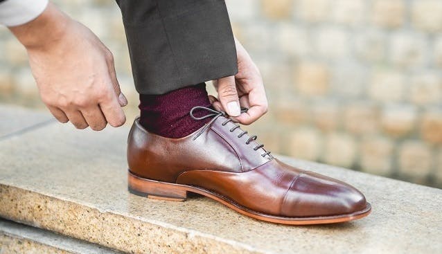 靴職人がつくる 2万円台からのメンズ本格革靴 約40種類の革から選んでつくれる Campfire キャンプファイヤー 靴職人がつくる 2万円台からのメンズ本格革靴 約40種類の革から選んでつくれる Campfire キャンプファイヤー