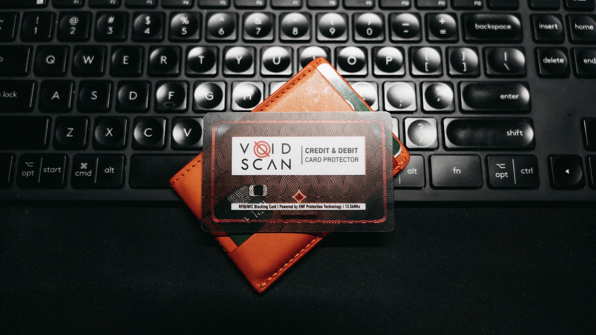 カナダ発】財布に入れるだけのスキミング防止カード｜VoidScan 2.0