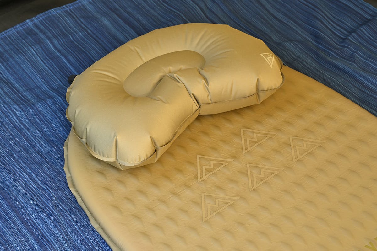 多機能スリーピングマットがcampfireにて3月16日に予約受付を