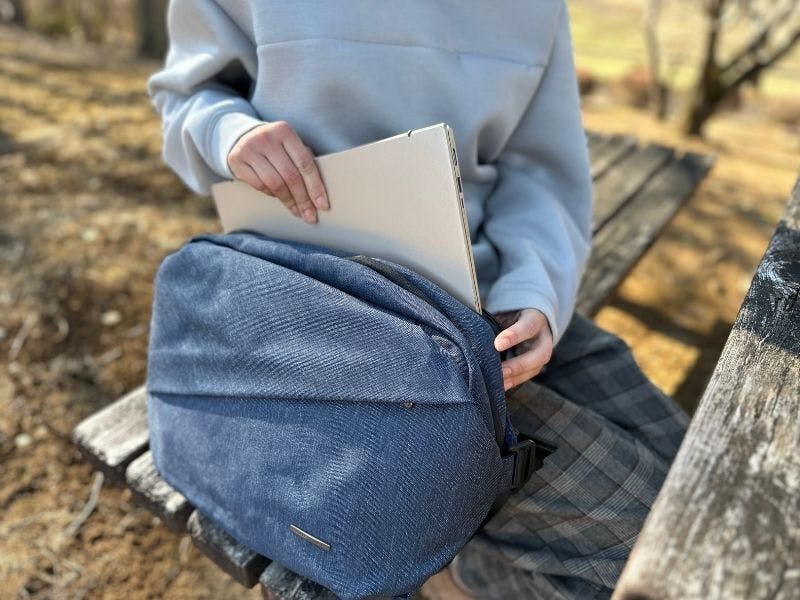 新色登場】ミニマルに働く人のためのワーカーズバッグ_QUICK