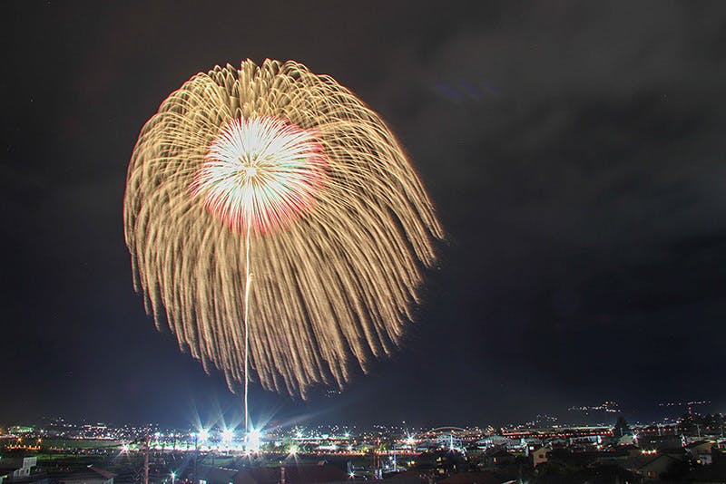 神明の花火に彩を「神明の花火」×「ヴァンフォーレ甲府」応援企画#JFAクラファン - CAMPFIRE (キャンプファイヤー)