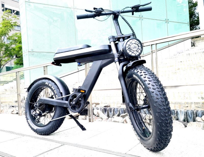 電動アシスト自転車 バイク顔のAWB04！シートポストレスファットタイヤ電動アシスト自転車