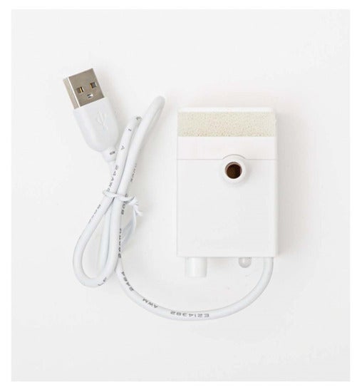 USBポートが外側についているため、タンク内は安心してまるっと水洗いができます。