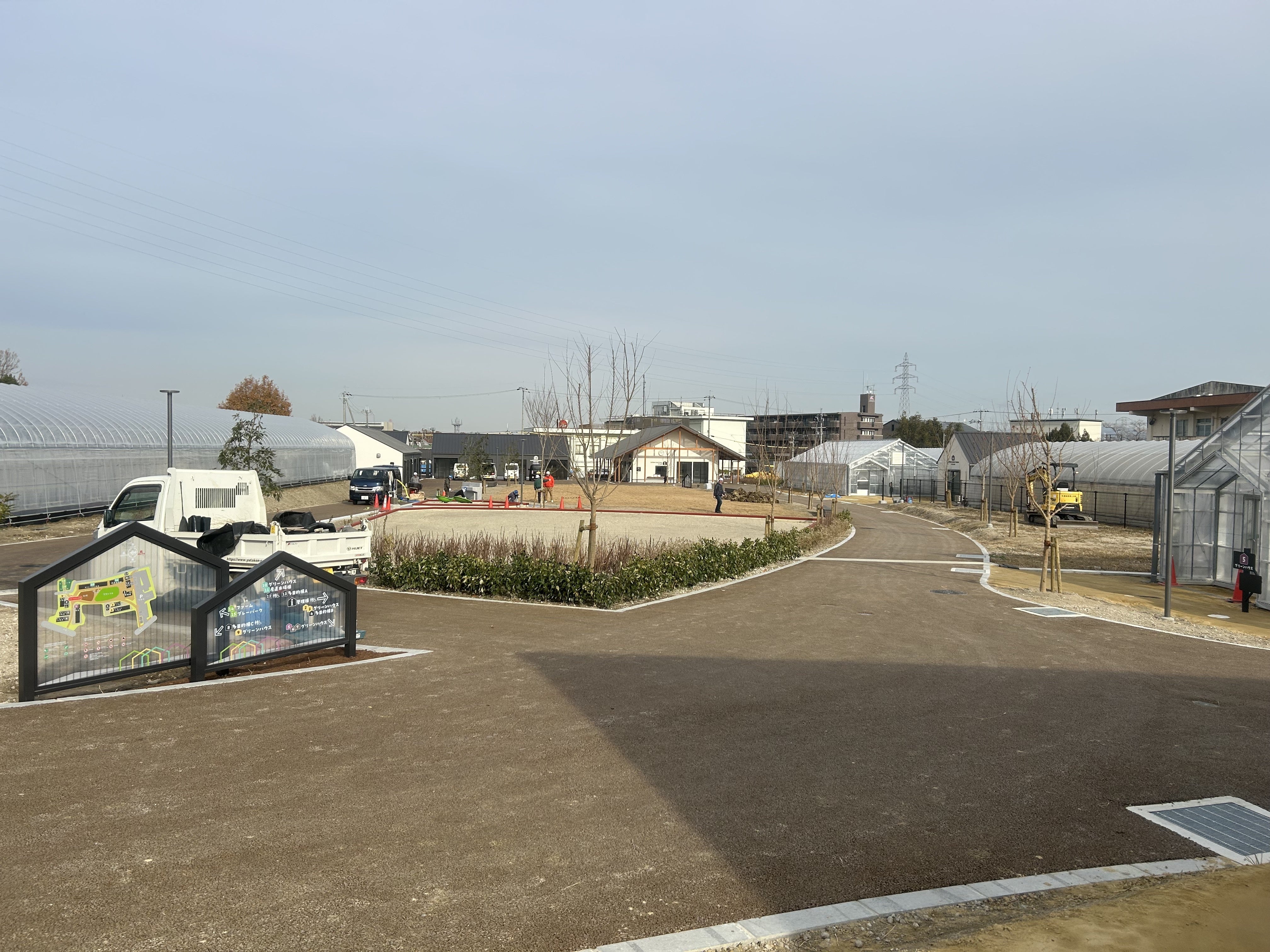 オープン準備中のタナクロ