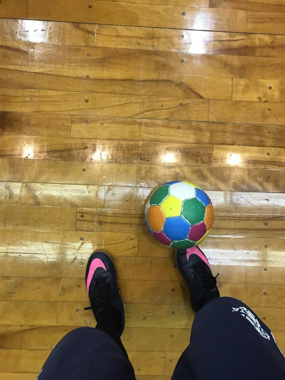 人生最初で最後のスペインサッカー フットサル界への挑戦 Campfire キャンプファイヤー