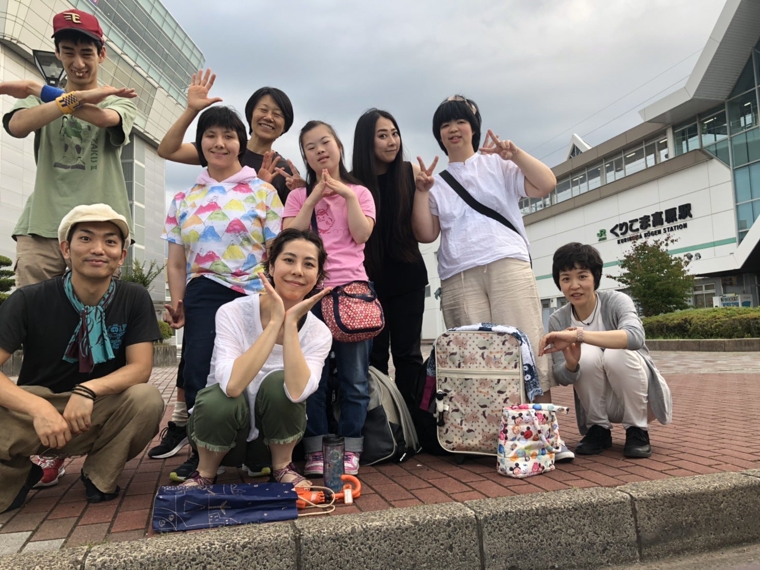 2019年登米市（宮城県）で終演後　くりこま高原駅前にて