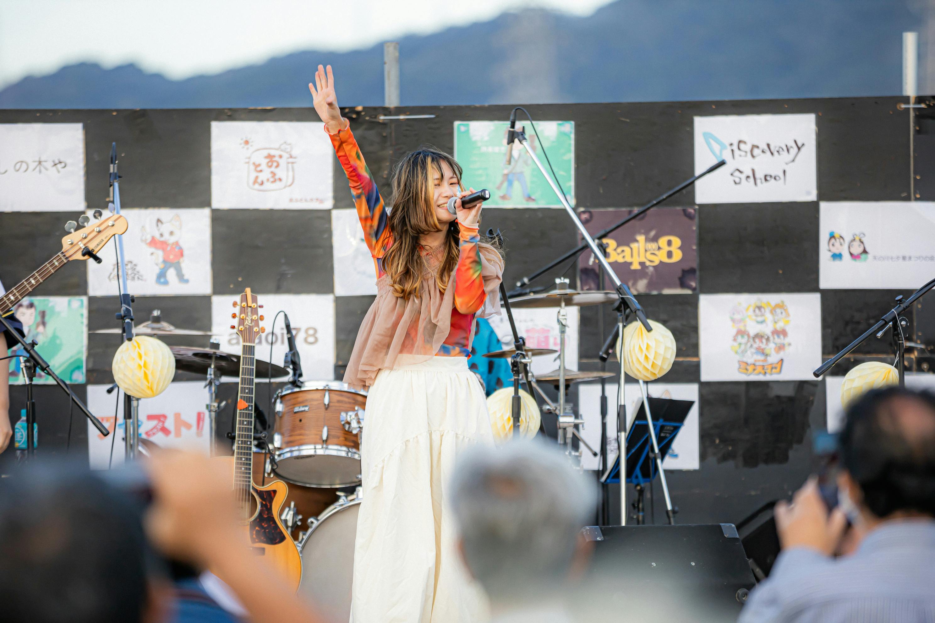 ユメカナエステージで歌うMiranda Otsuji