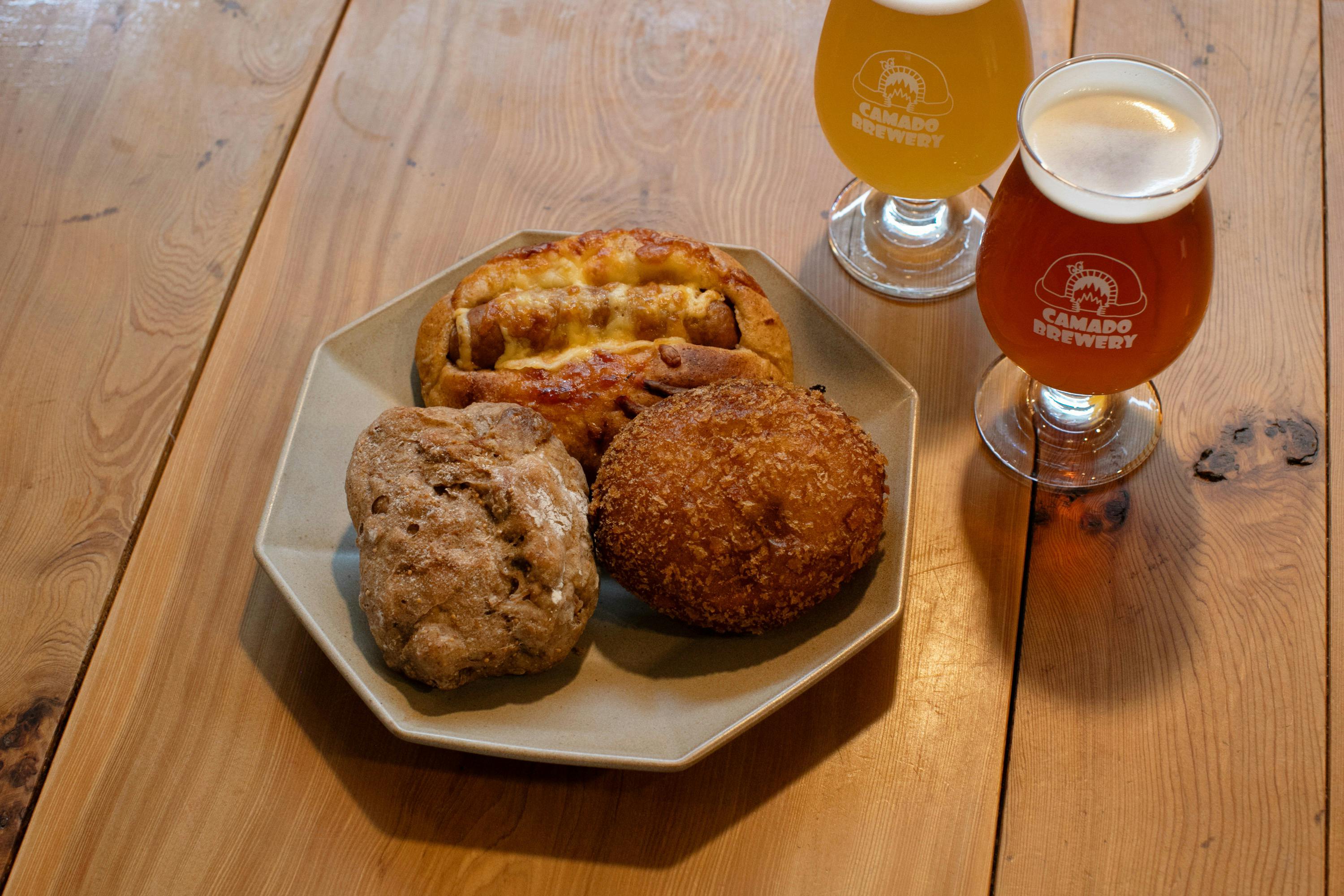 ビール&パンの職人タッグ！最高の「パン飲み」で、衰退する田舎を