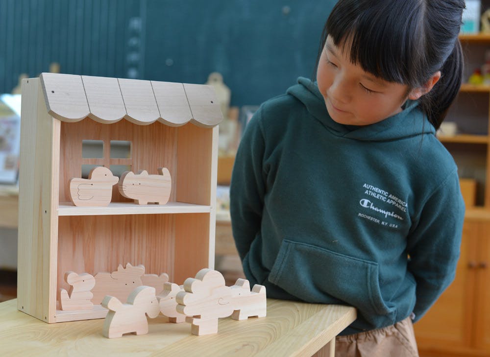 木のおもちゃ作りを体験できる 木のおもちゃ学校 をつくる Campfire キャンプファイヤー 木のおもちゃ作りを体験できる 木のおもちゃ学校 をつくる Campfire キャンプファイヤー