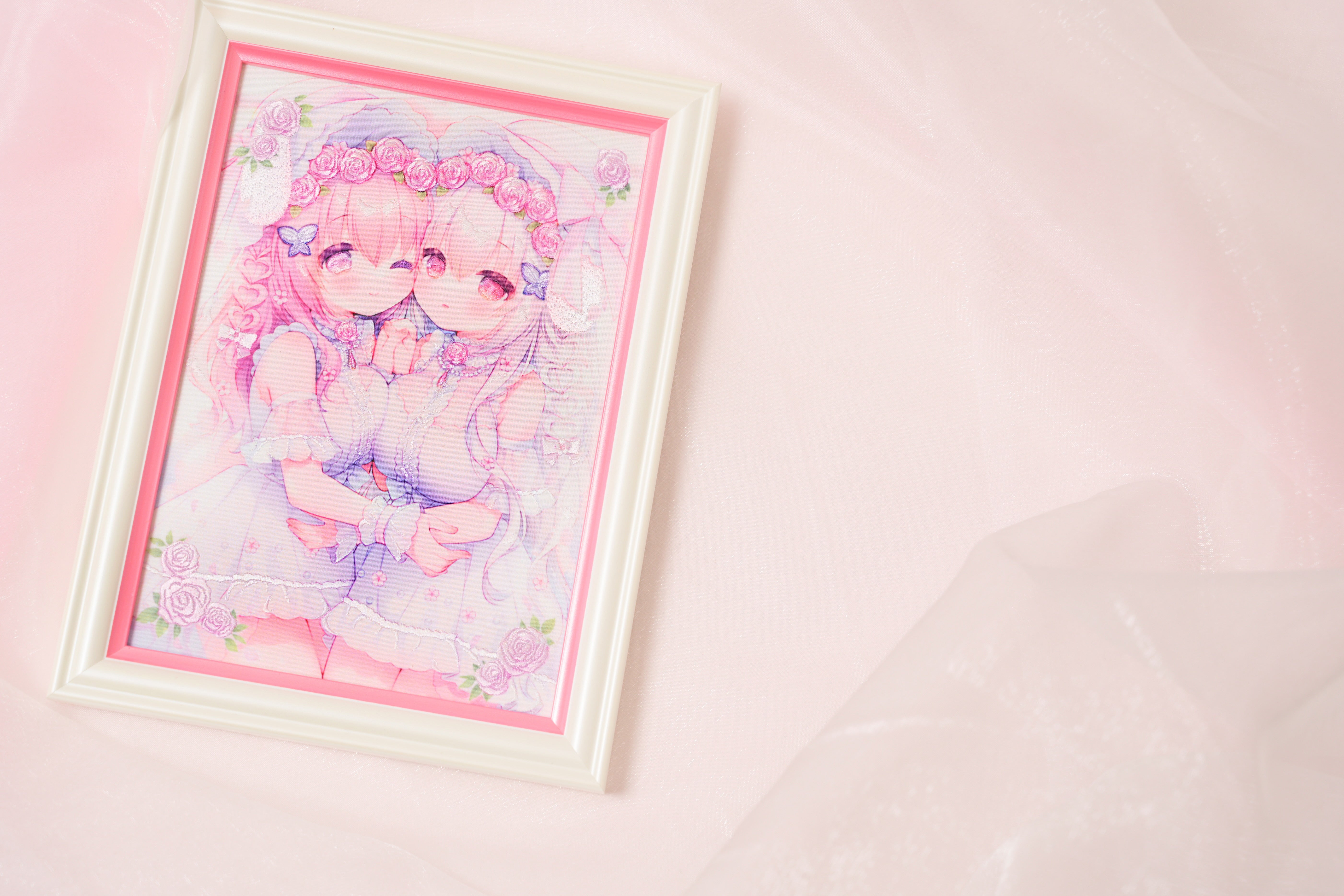 細やかな刺繍が、ふたりの物語をもっと輝かせる。W桜ちゃん刺繍アート