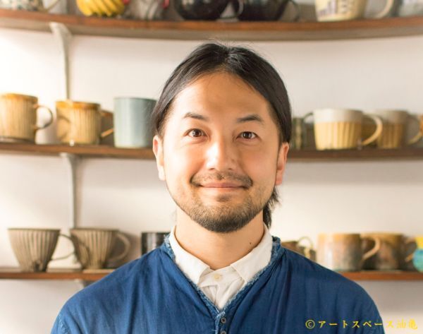 アートスペース油亀　代表柏戸喜貴