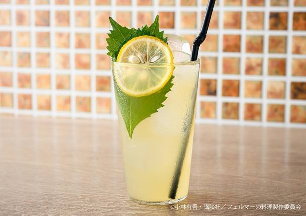 カップ, テーブル, 座る, 食品 が含まれている画像AI 生成コンテンツは誤りを含む可能性があります。