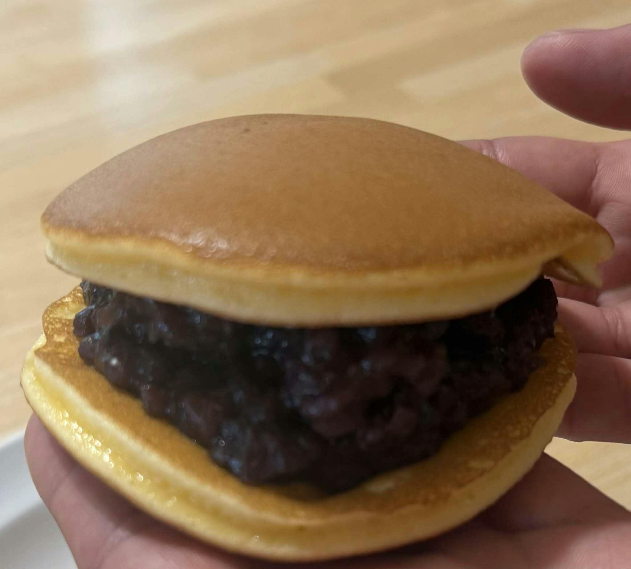 エネルギーがこもった焼きたてどら焼きでまちづくりと人づくりをしたい