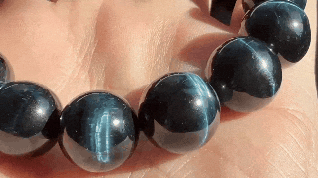 ブルータイガーアイ ― 静けさが勝ちを呼ぶ石。 - CAMPFIRE (キャンプ