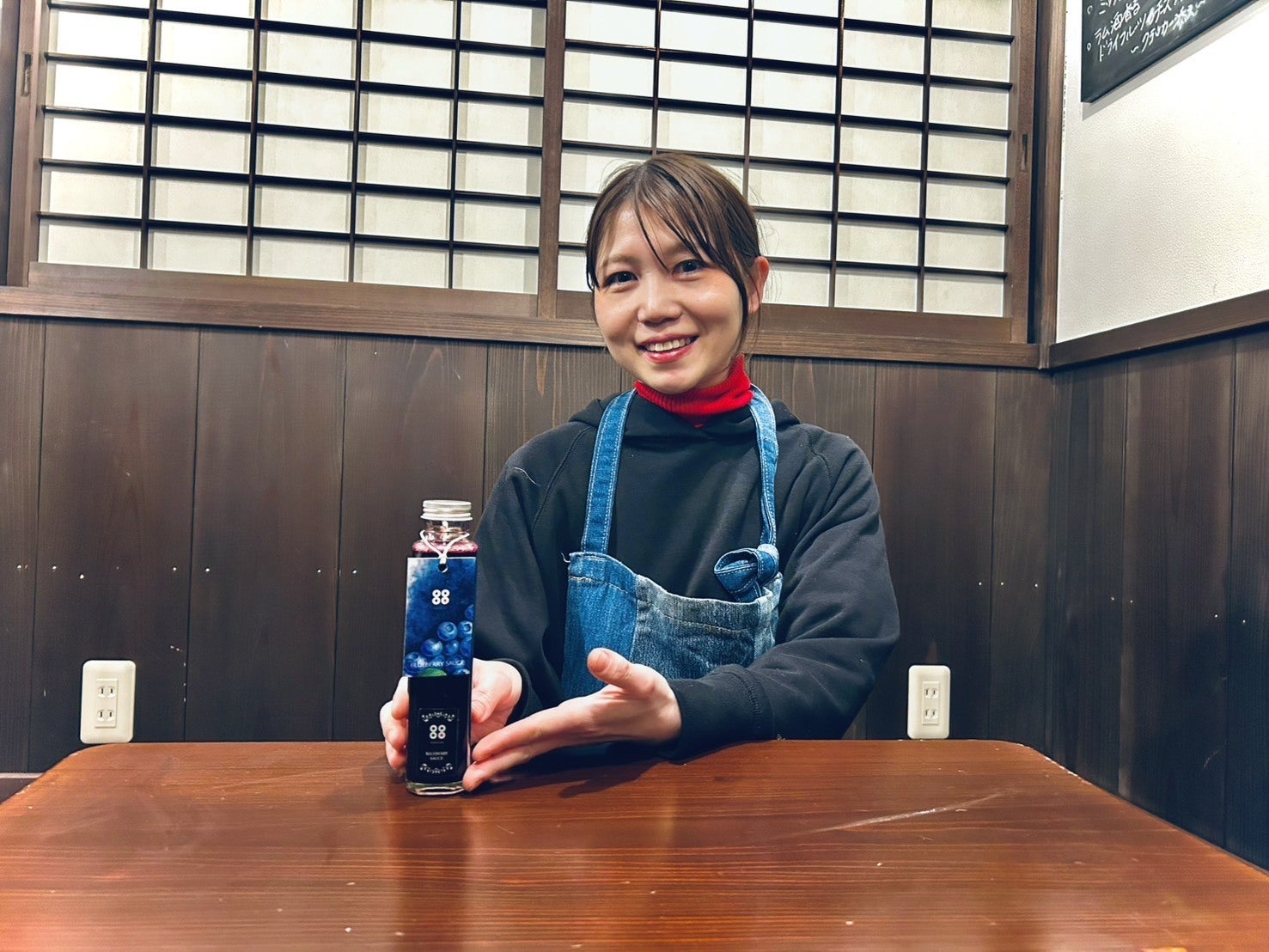 就労支援施設の方が作る果物や野菜や、地元村上の食材で作る