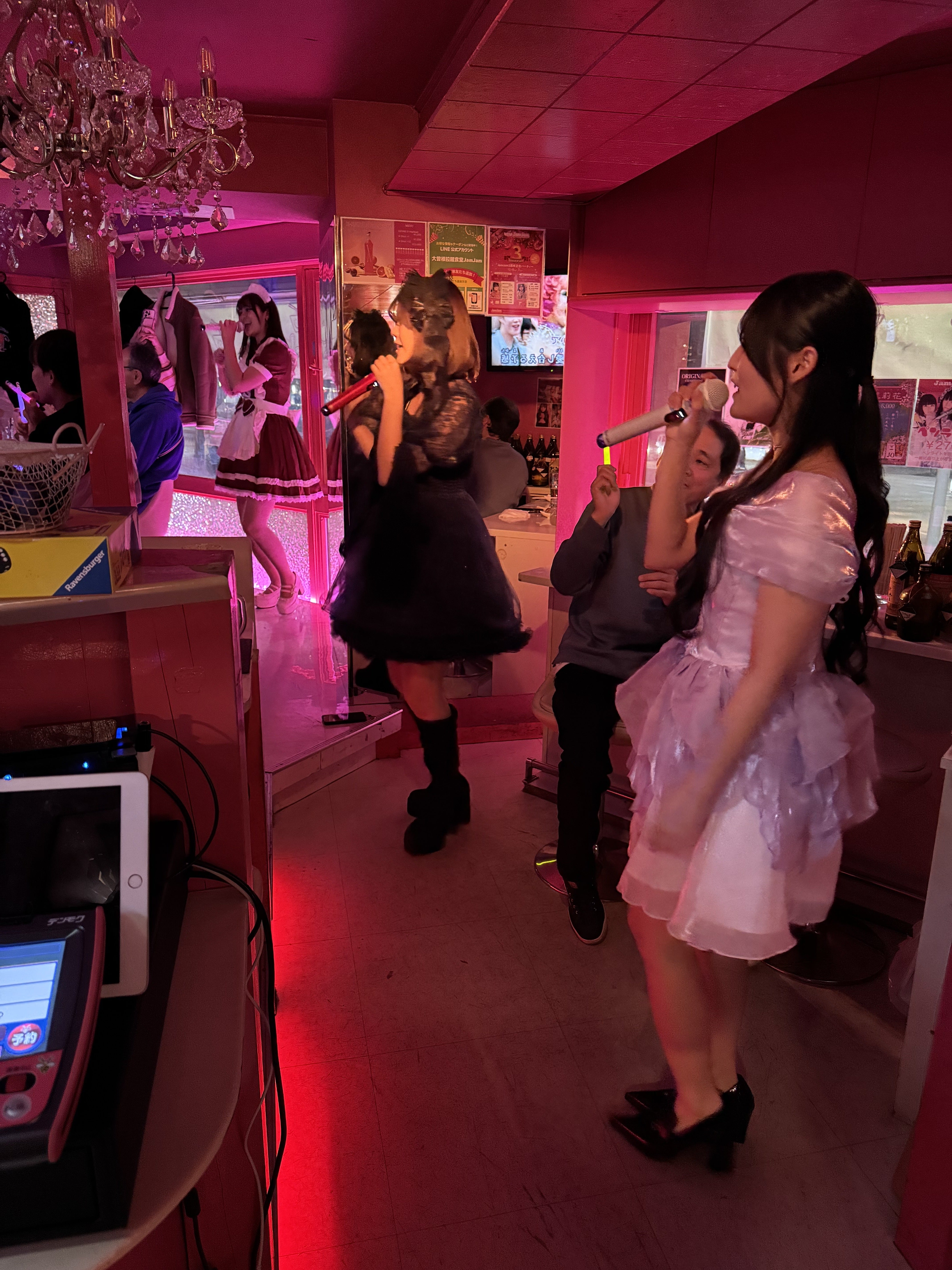 ラーメンと笑顔を届ける！名古屋・大曽根発「炎上系アイドル」の
