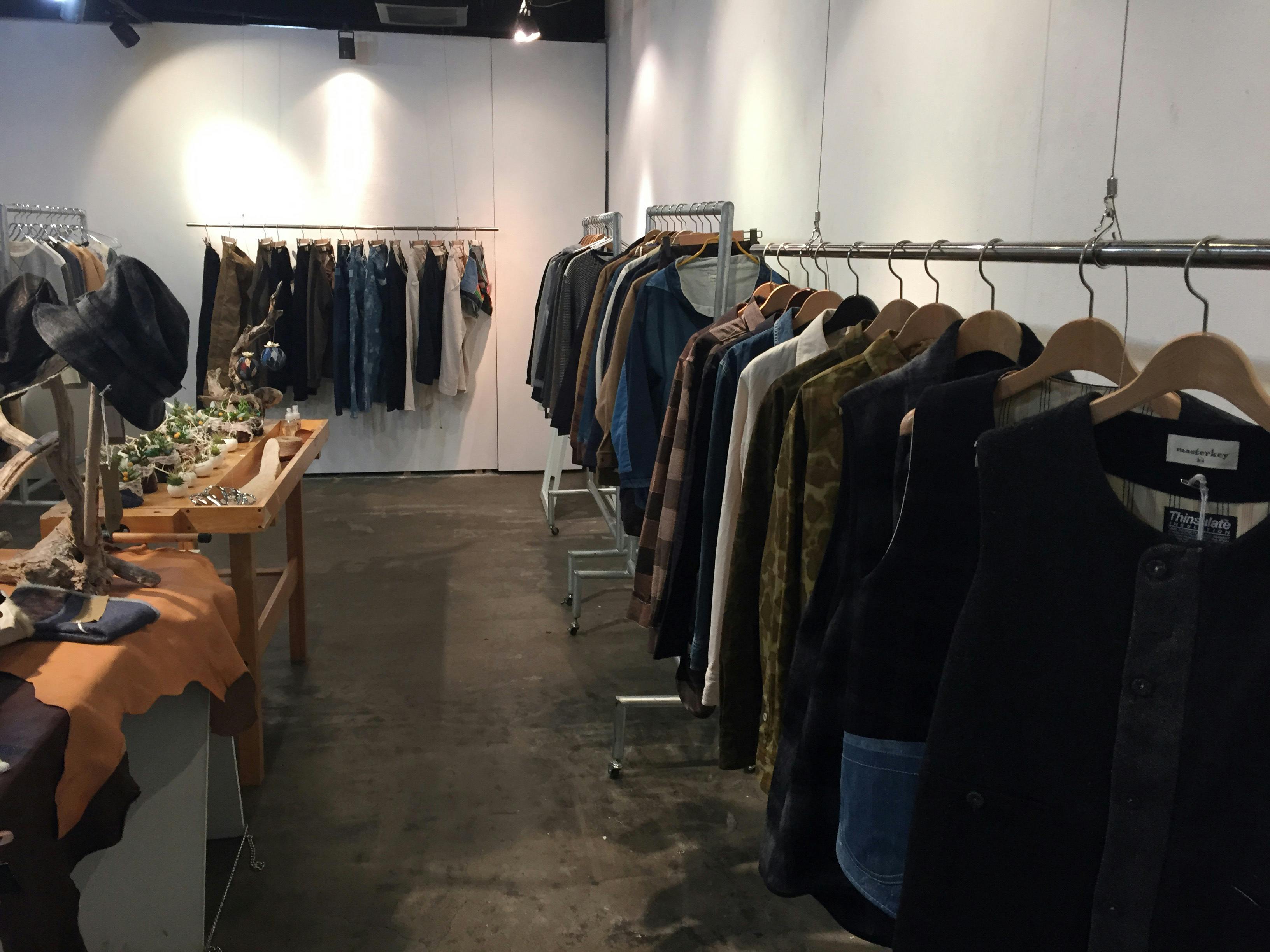 Now Or Neverアパレルショップ ブランド協働プロジェクト Campfire キャンプファイヤー Now Or Neverアパレルショップ ブランド協働プロジェクト Campfire キャンプファイヤー