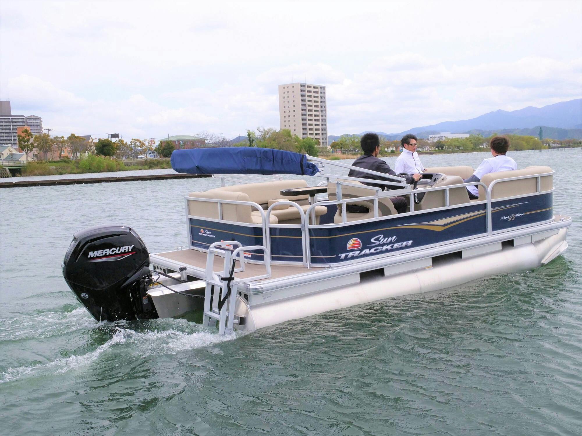 ポンツーンパーティーボート