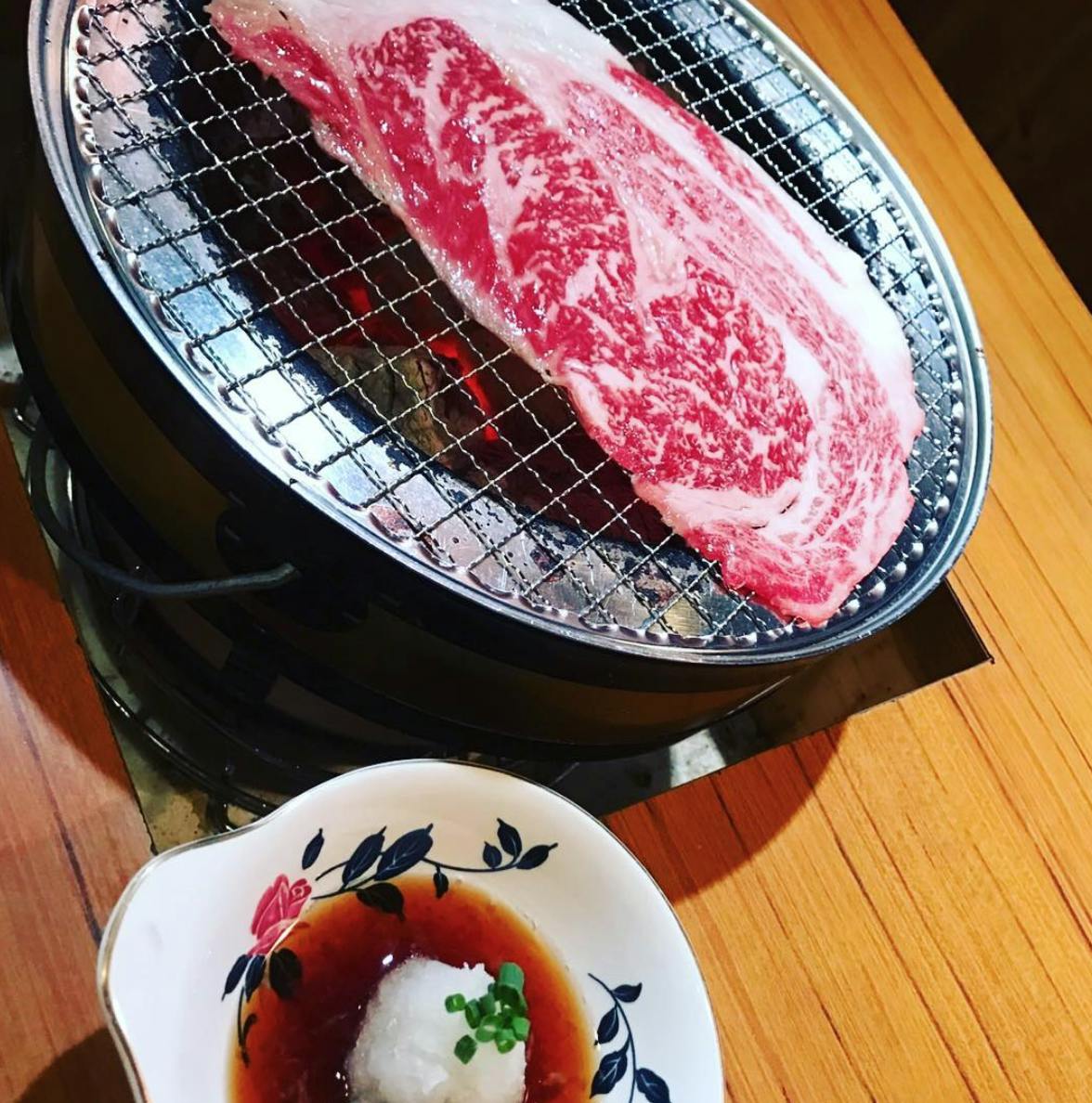 新型コロナウイルスに負けない 三ヶ森の炭火焼肉 はやぶさ を応援 Campfire キャンプファイヤー 新型コロナウイルスに負けない 三ヶ森の炭火焼肉 はやぶさ を応援 Campfire キャンプファイヤー