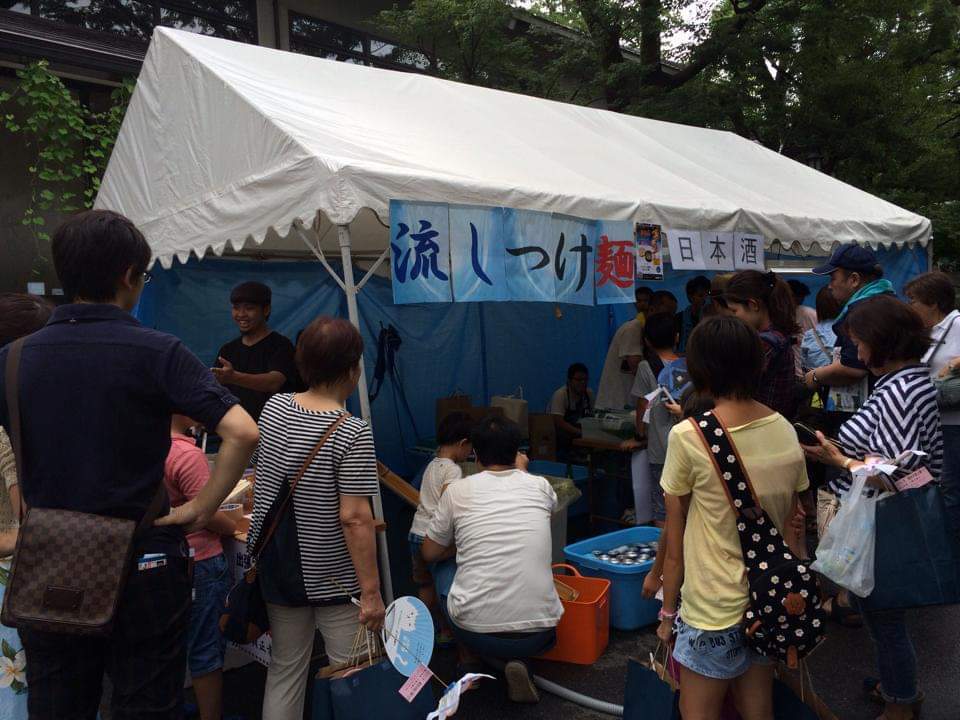 夏祭りに流しつけ麺を開催!