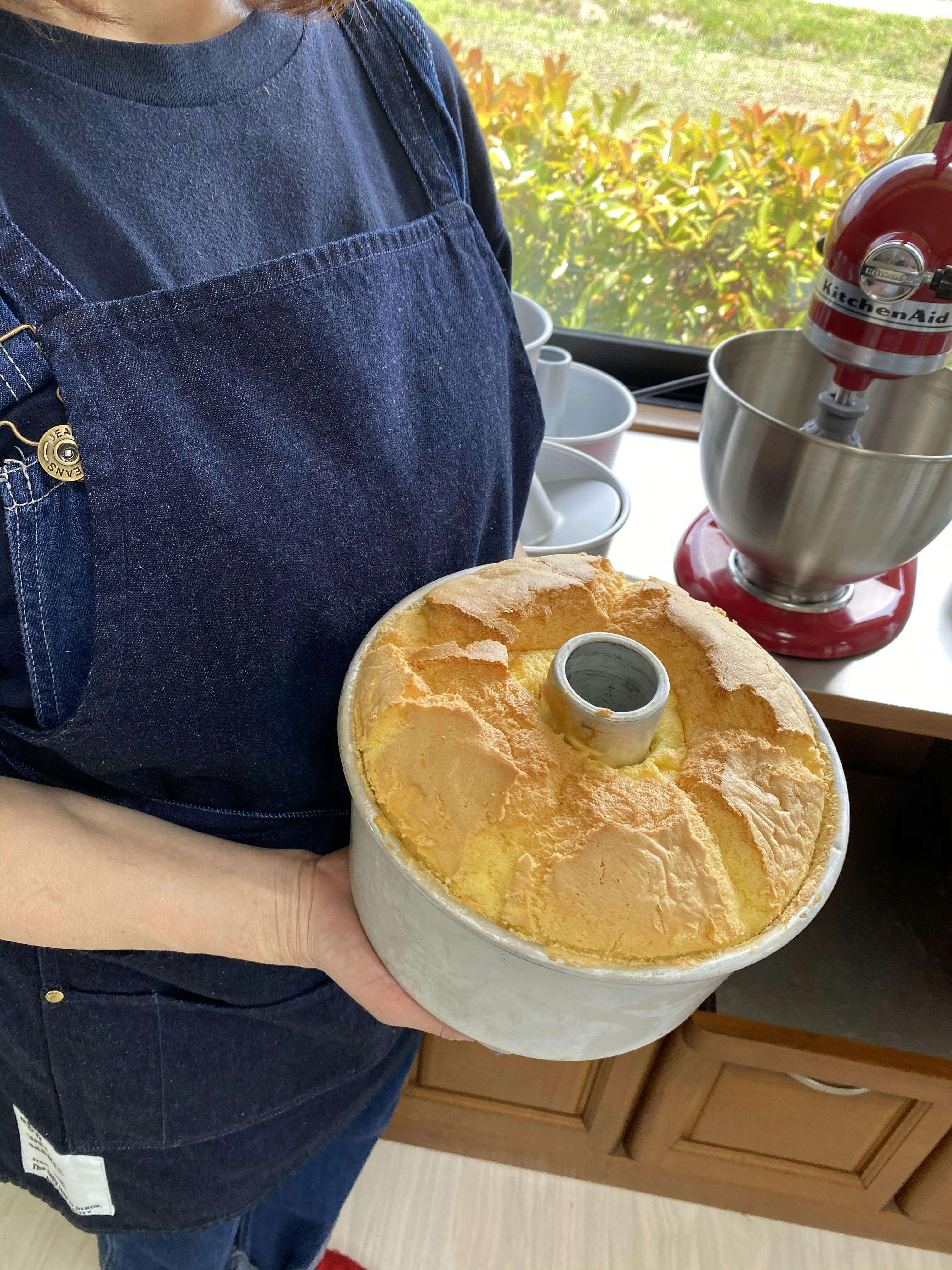 最高傑作のシフォンケーキをお届けしたい Campfire キャンプファイヤー