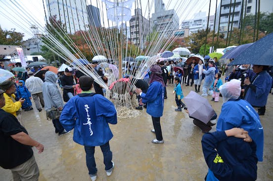 本の竹で1 5トンの大石が宙に浮く 大イノコ祭りプロモーション作戦 Campfire キャンプファイヤー 本の竹で1 5トンの大石が宙に浮く 大イノコ祭りプロモーション作戦 Campfire キャンプファイヤー