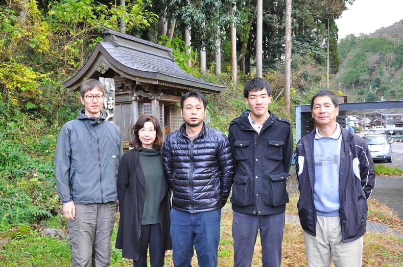 現役職人が教える木彫体験を通じて「木彫りの里」上丹生を盛り上げたい