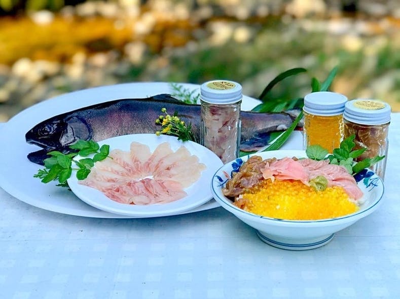 1kg超 47年の技術で 幻の尺ヤマメ の安定生産に挑戦します Campfire キャンプファイヤー 1kg超 47年の技術で 幻の尺ヤマメ の安定生産に挑戦します Campfire キャンプファイヤー