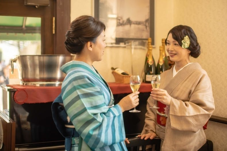 女性の笑顔がほころぶ ご褒美きもの加賀友禅 で金沢へ癒されに来てほしい Campfire キャンプファイヤー 女性の笑顔がほころぶ ご褒美きもの加賀友禅 で金沢へ癒されに来てほしい Campfire キャンプファイヤー