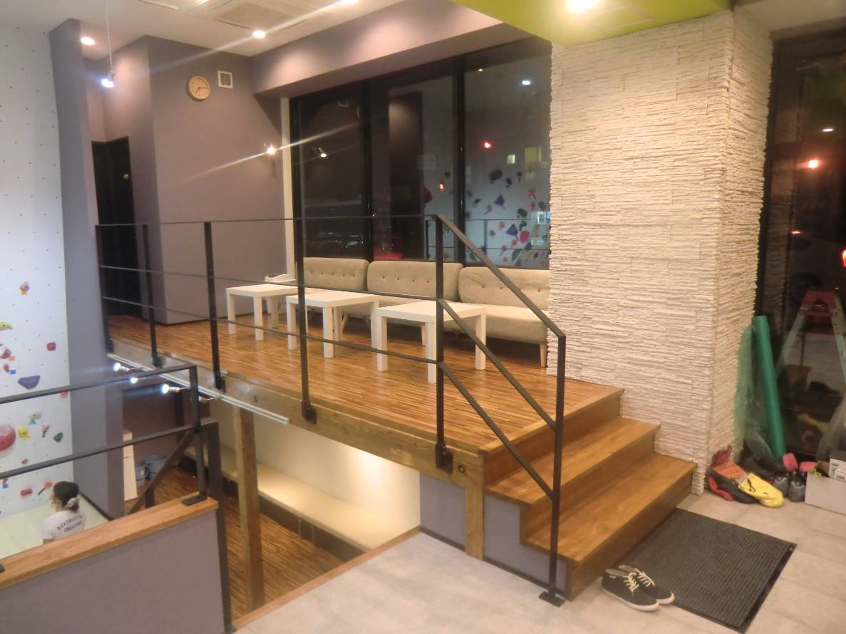 休憩しながらも楽しめるボルダリング!