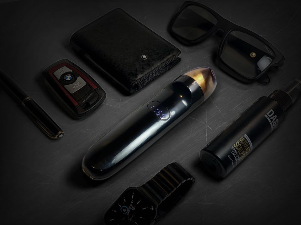 4つの機能を一つに搭載した4in1マルチガルバニック美顔器 - CAMPFIRE