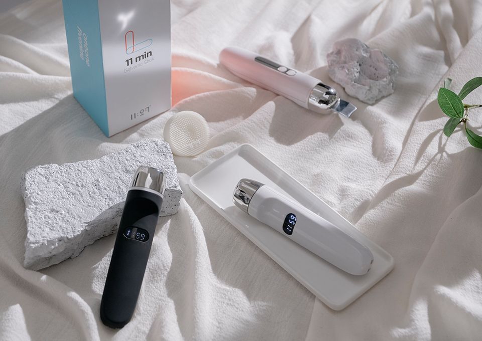 4つの機能を一つに搭載した4in1マルチガルバニック美顔器 - CAMPFIRE
