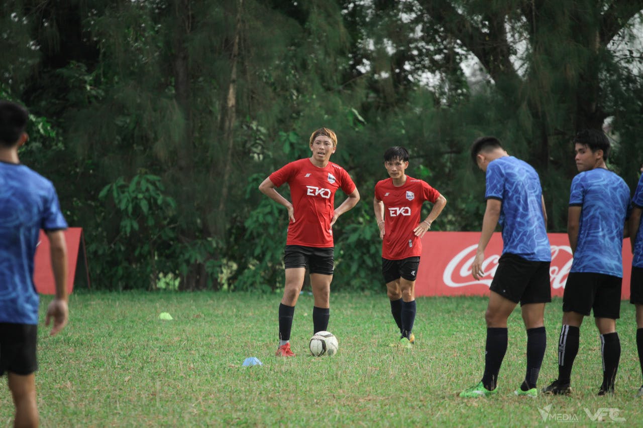東南アジア ラオスで活動するプロサッカークラブを一緒に作り上げよう Campfire キャンプファイヤー