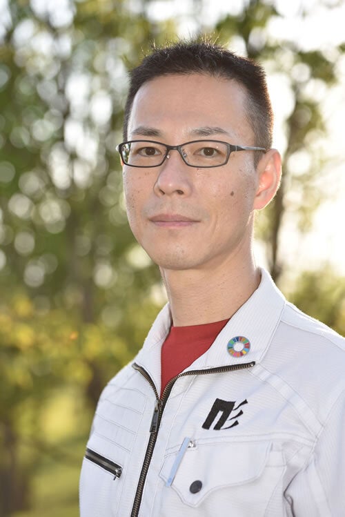 赤坂金型彫刻所　代表　三代目赤坂兵之助