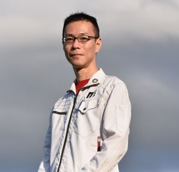 赤坂金型彫刻所　代表　三代目赤坂兵之助