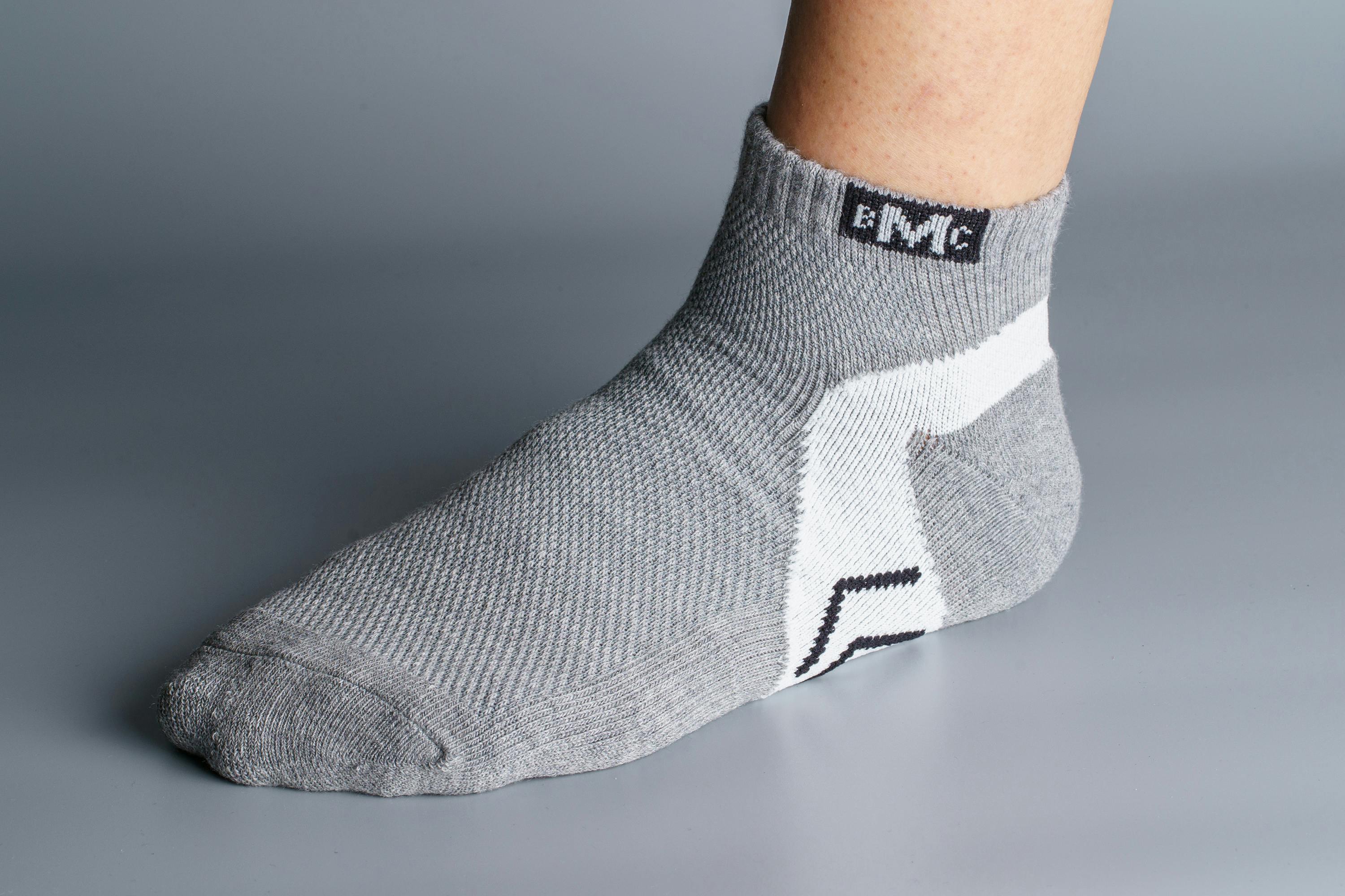 履いたら止まれない 疲労軽減機能 を搭載した ノンストップ ソックス Campfire キャンプファイヤー 履いたら止まれない 疲労軽減機能 を搭載した ノンストップ ソックス Campfire キャンプファイヤー