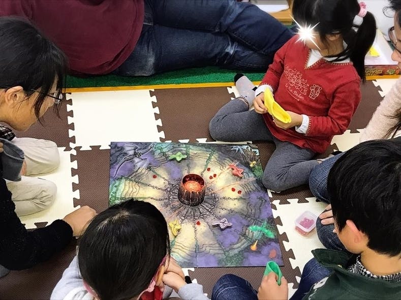 番外編 子育て支援センターで親子ボードゲーム会を開催しました Campfire キャンプファイヤー