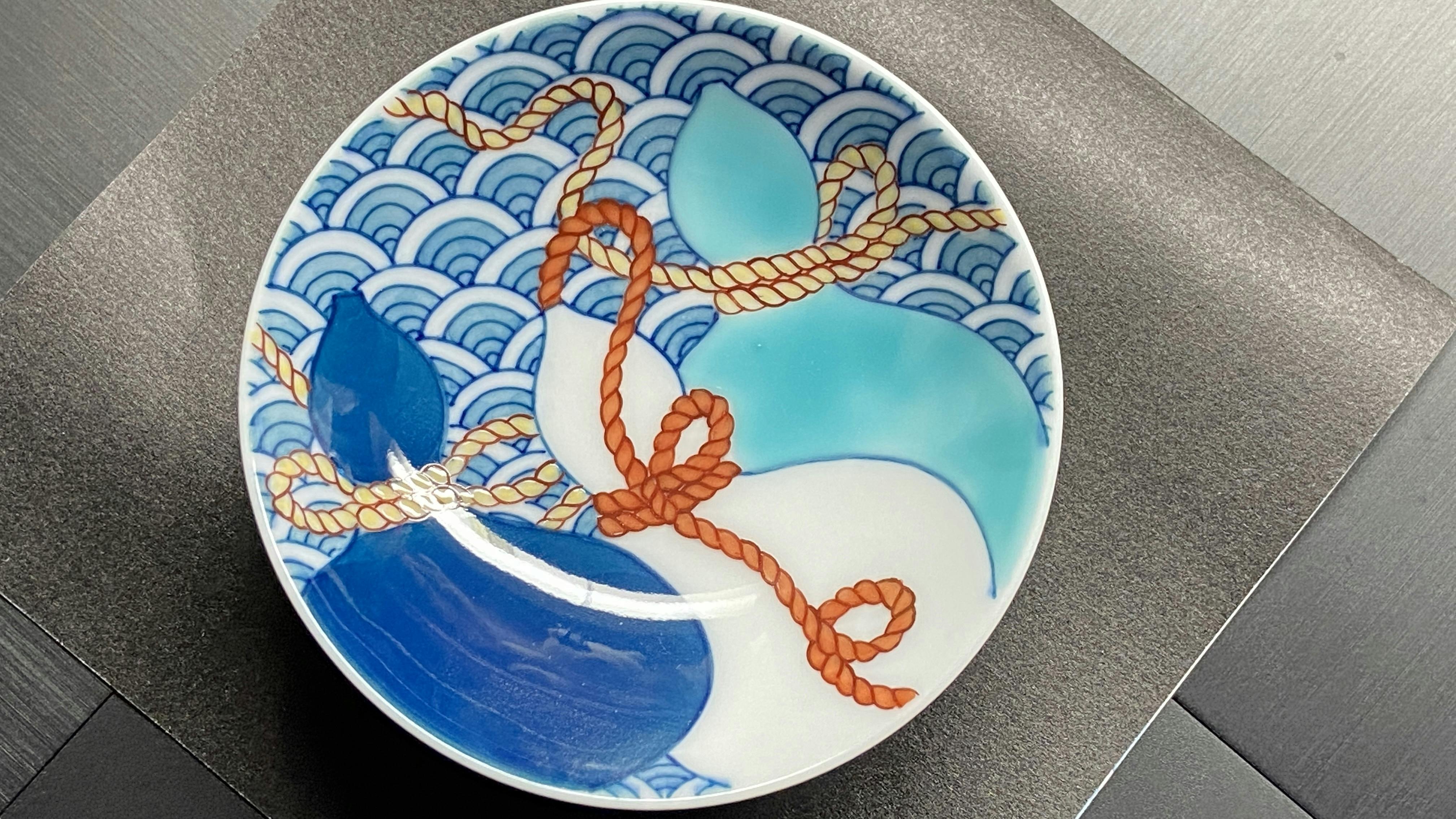 門外不出の高級磁気、鍋島焼の故郷大川内山の窯元さまと、佐賀を代表