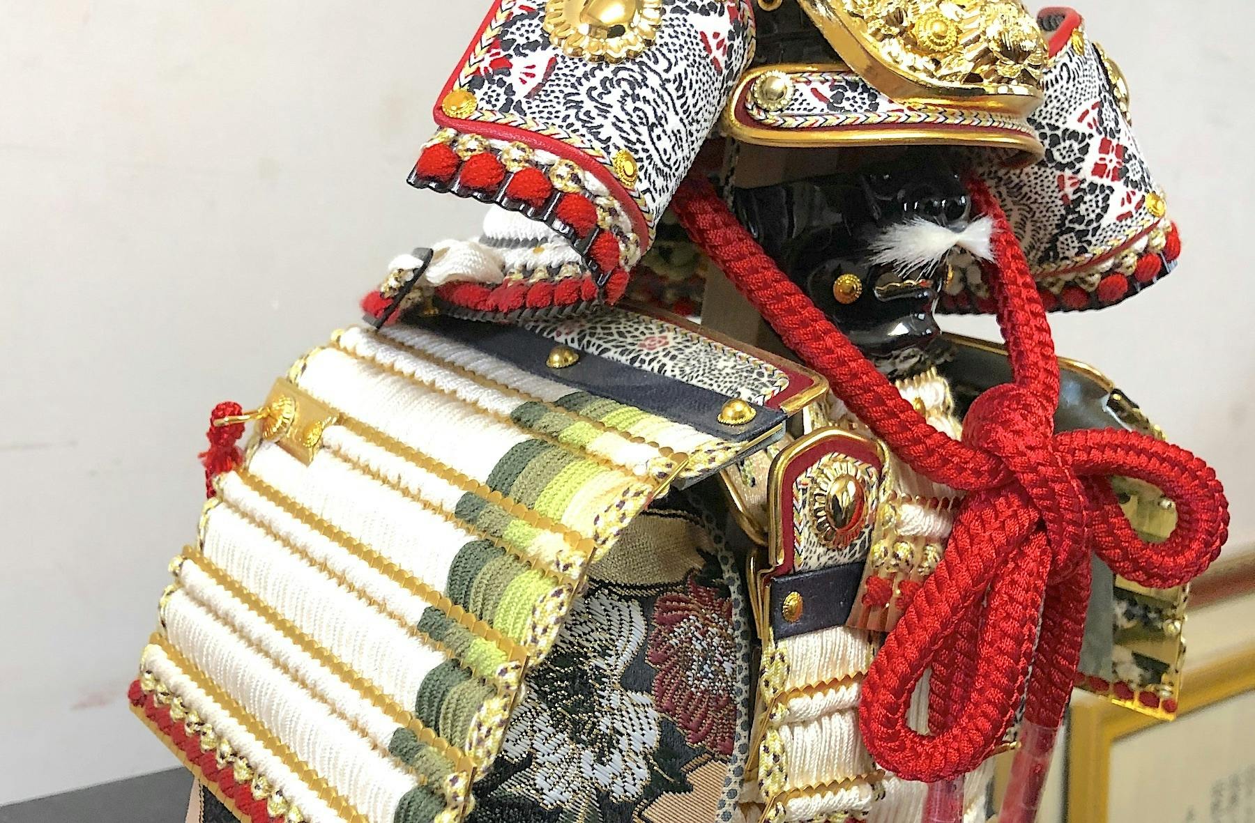 姿見　鎌倉彫デザイン　和風　豪華紋付ゆたんカバー付き IMG_1675.jpeg?ixlib=rails-2.1.