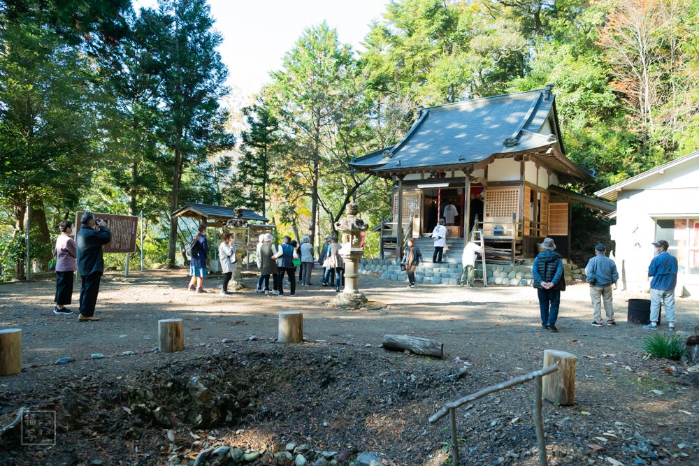 縁結びの御薬師様、佐澤薬師堂の御本尊「妻薬師」を修復して次の60年に