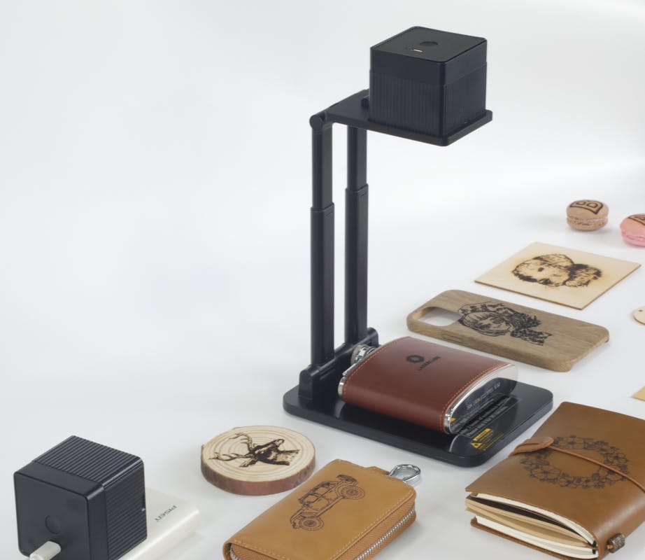 LaserCube LC100 未使用 新品未使用】LASERCUBE レーザーキューブ LC100 レーザー彫刻機