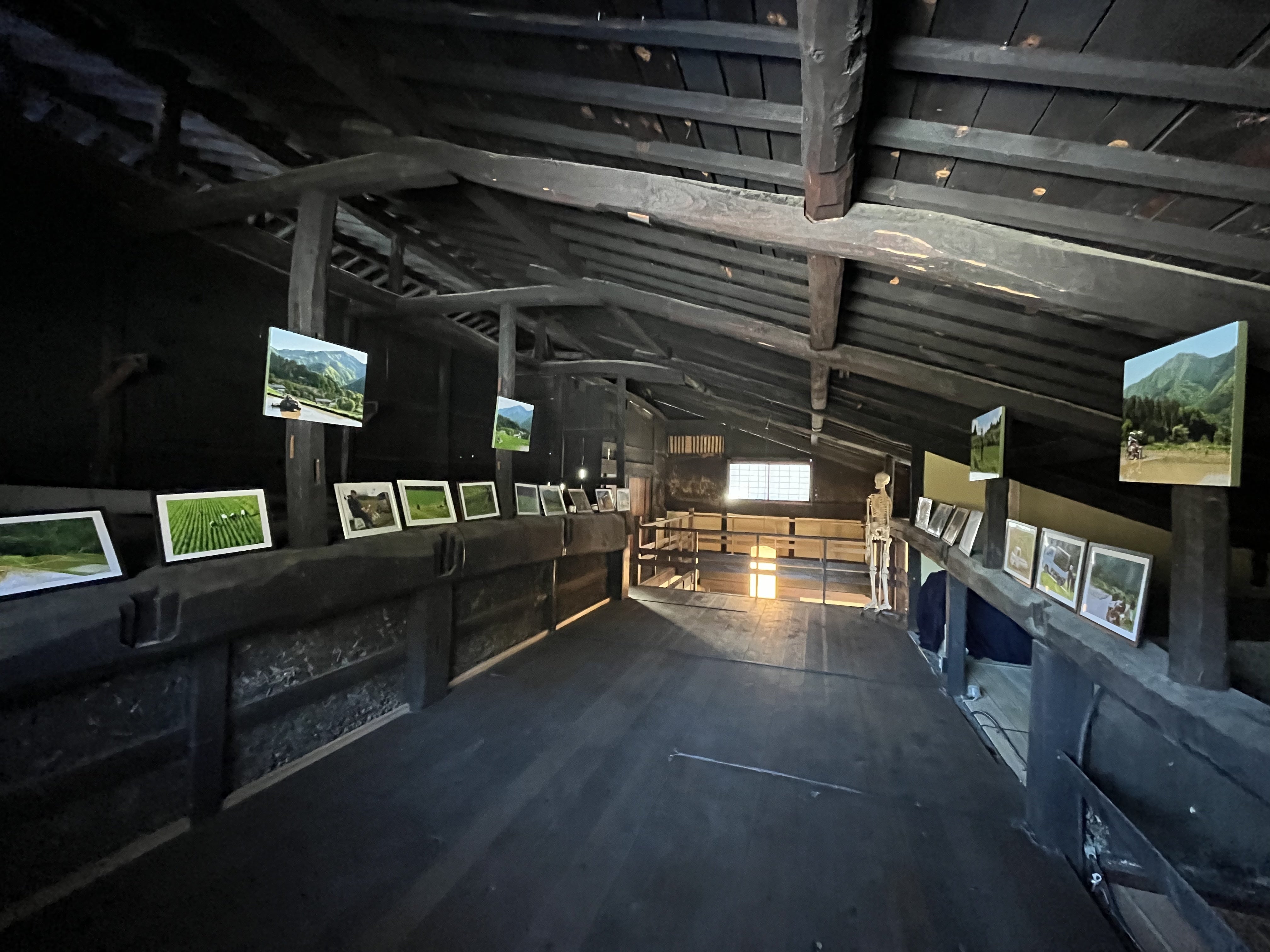 古民家ひがしで写真展を開催中！ - CAMPFIRE (キャンプファイヤー)